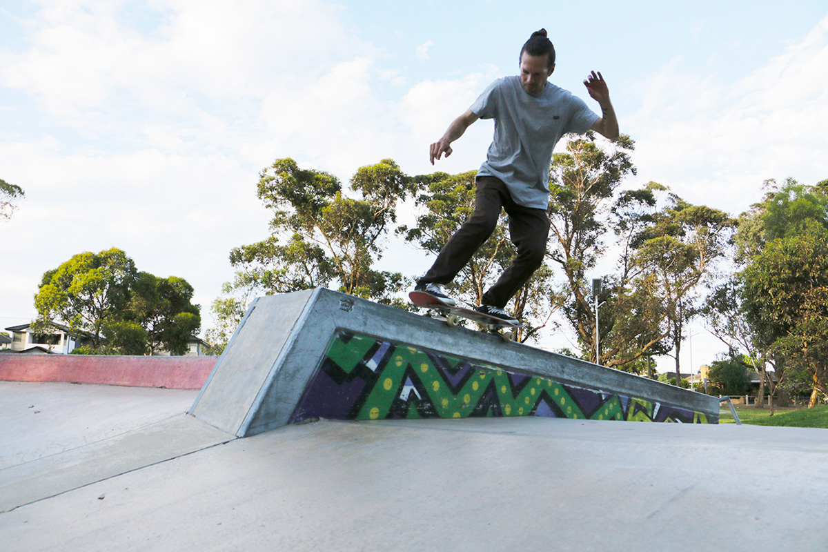 Learning to back grind with Skate Up skateboarding lessons