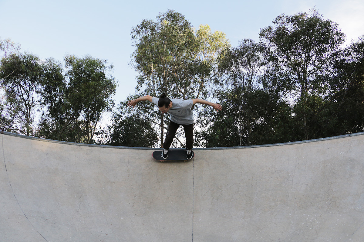 Learning to roll on a high ramp with Skate Up skateboarding lessons
